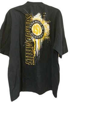 Men’s Black Pocket Graphic T-Shirt -